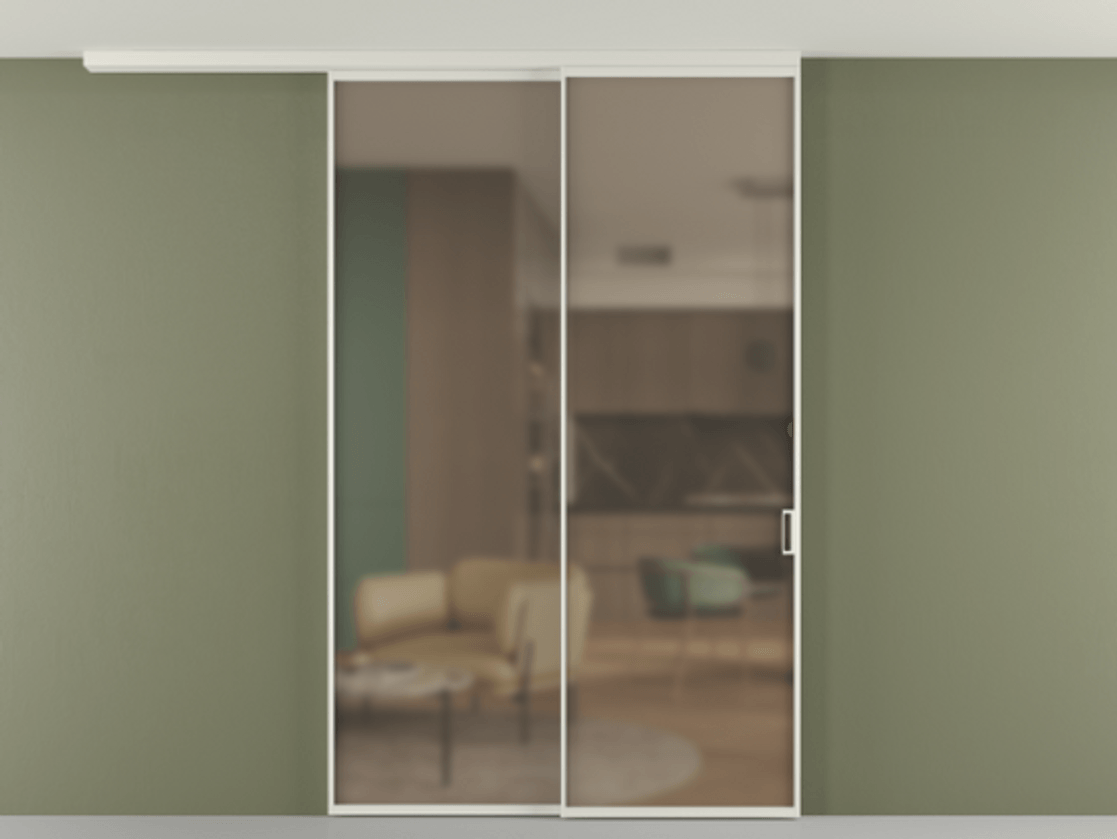 Перегородка Formato вдоль стены на потолок 2 створки с синхронным механизмом АЛПР 040.01 Алюминий Белый Сатинированное бронзовое стекло, триплекс Цена 284660 ₽ | Volhovec